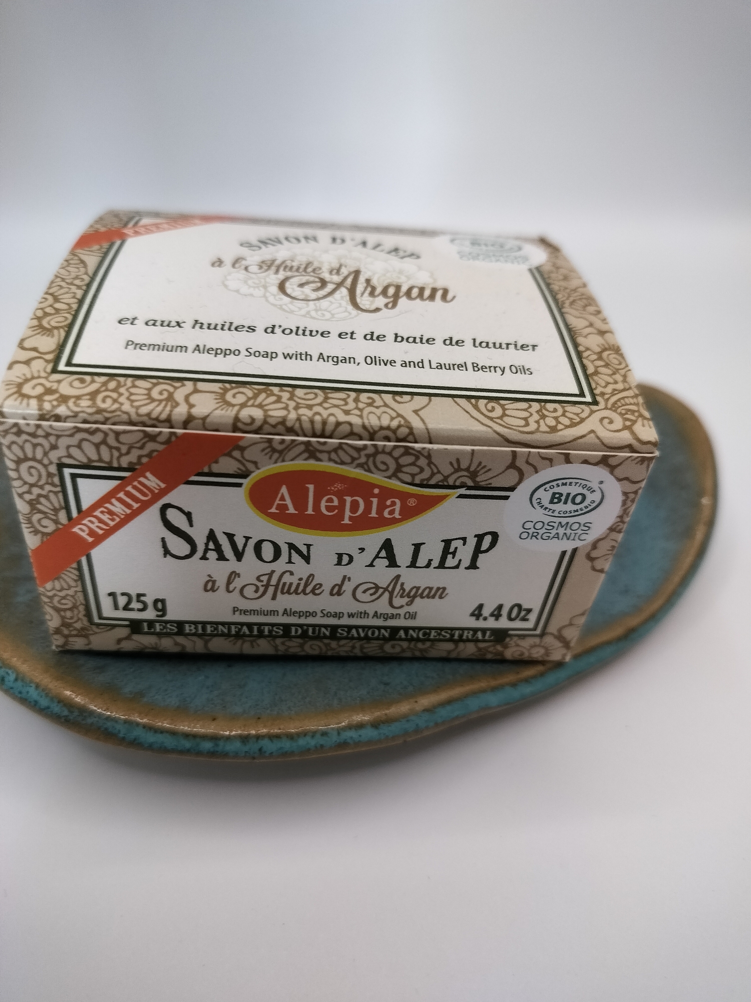 savon et porte savon en grès